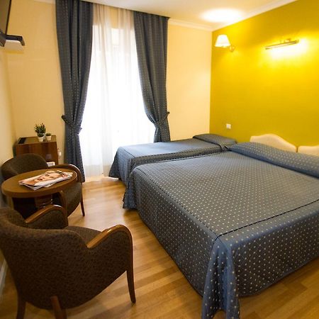 ฟลานน์โอเบรียนรูมส์ Hotel โรม ภายนอก รูปภาพ