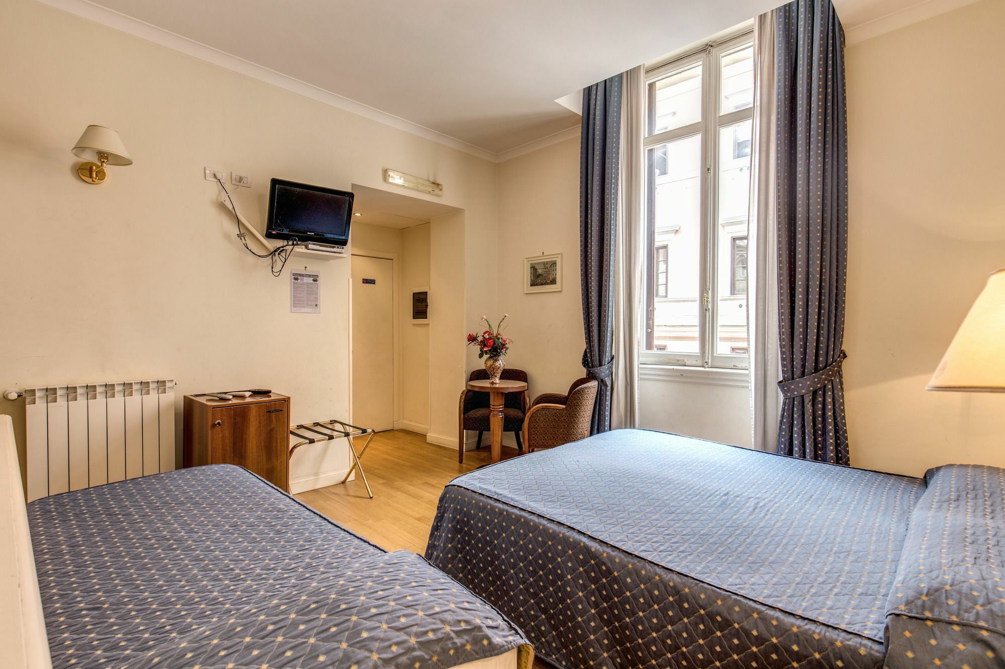 ฟลานน์โอเบรียนรูมส์ Hotel โรม ภายนอก รูปภาพ
